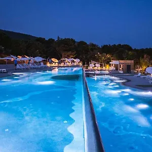 Sea House Pool & Jacuzzi, Bikes, Sup - Privilege Point & Ferienhaus