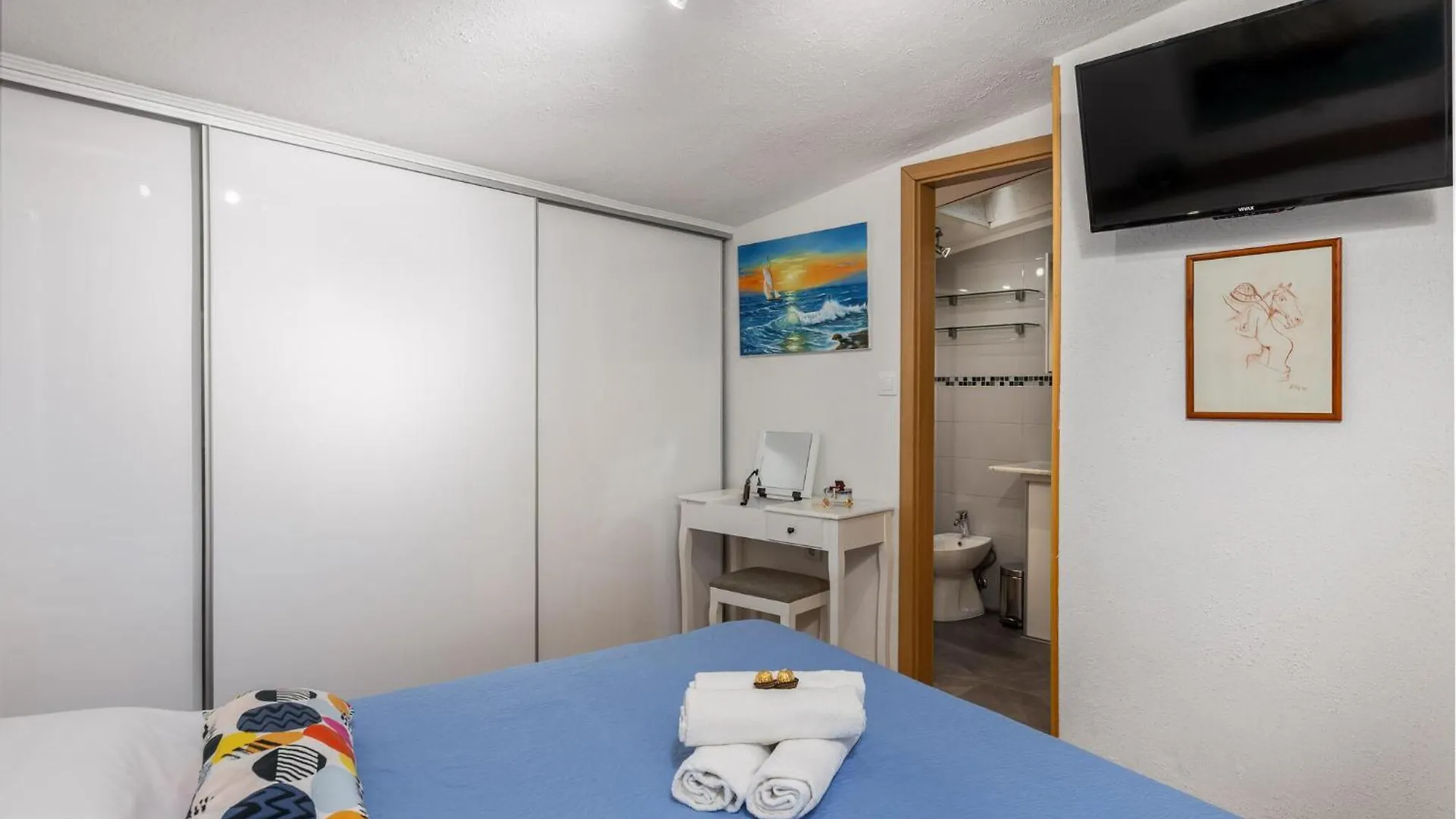 Cozy Home In Selce With Wifi 0*,